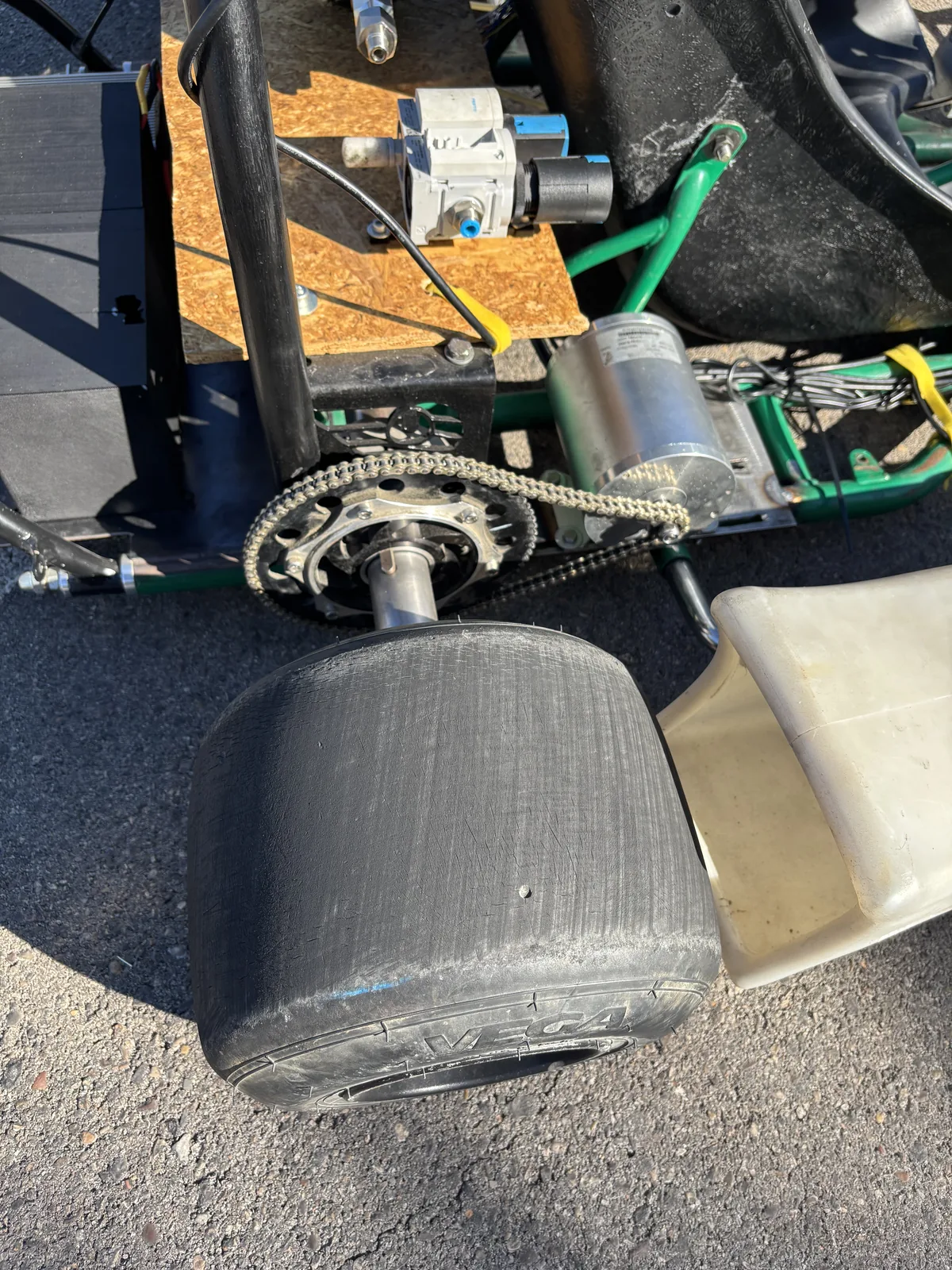 Drivetrain at the rear wheel